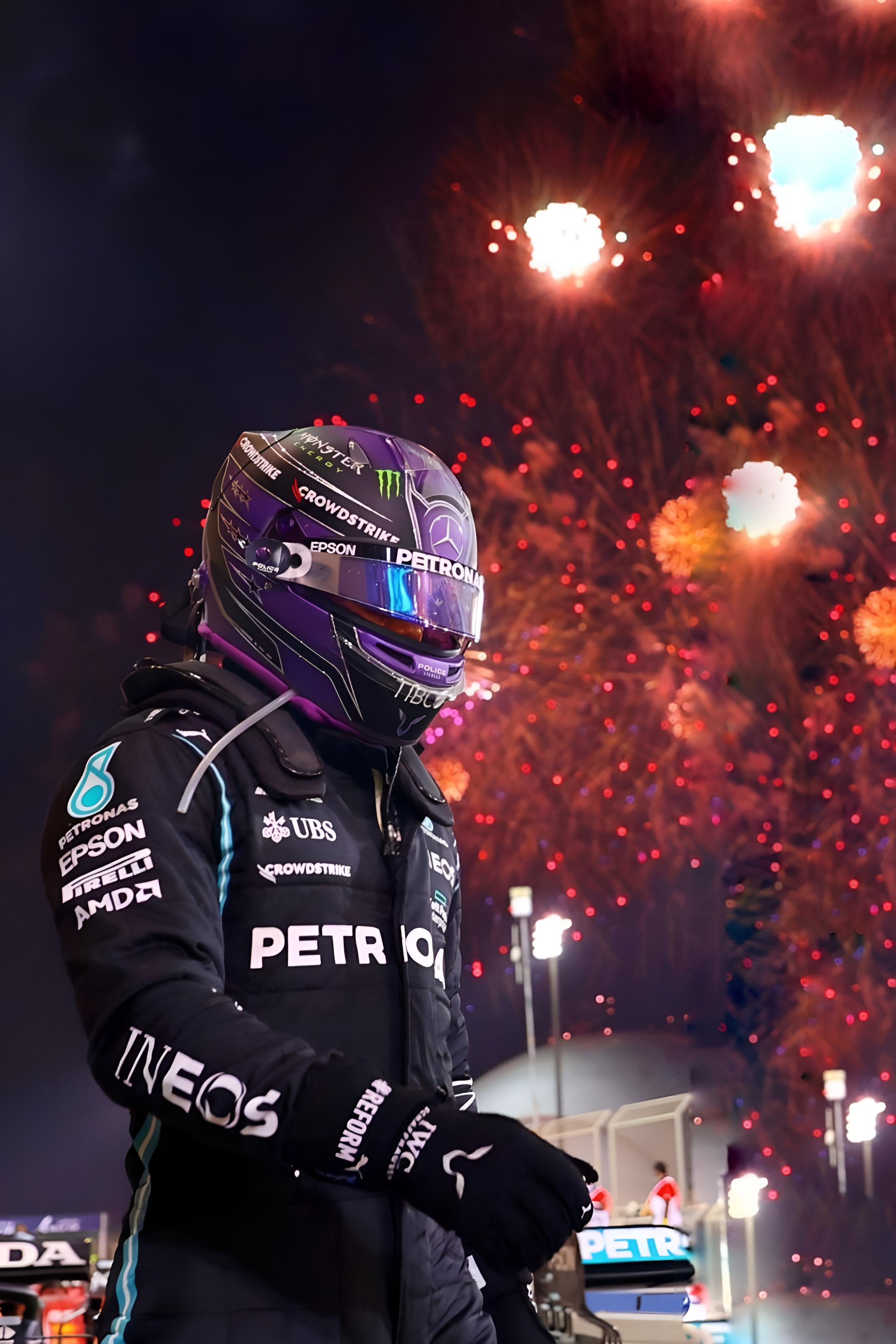 Lewis Hamilton 06 | F1