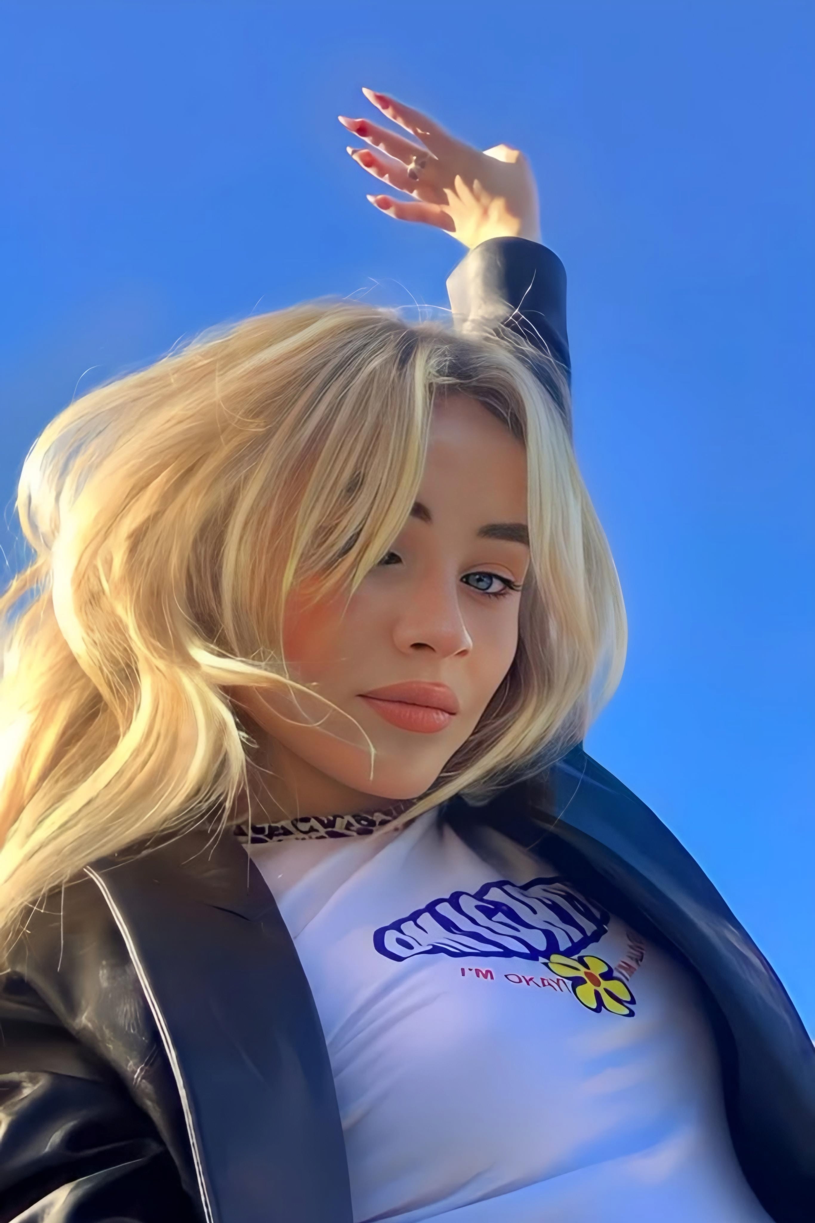 Sabrina Carpenter 10 | Music Artist